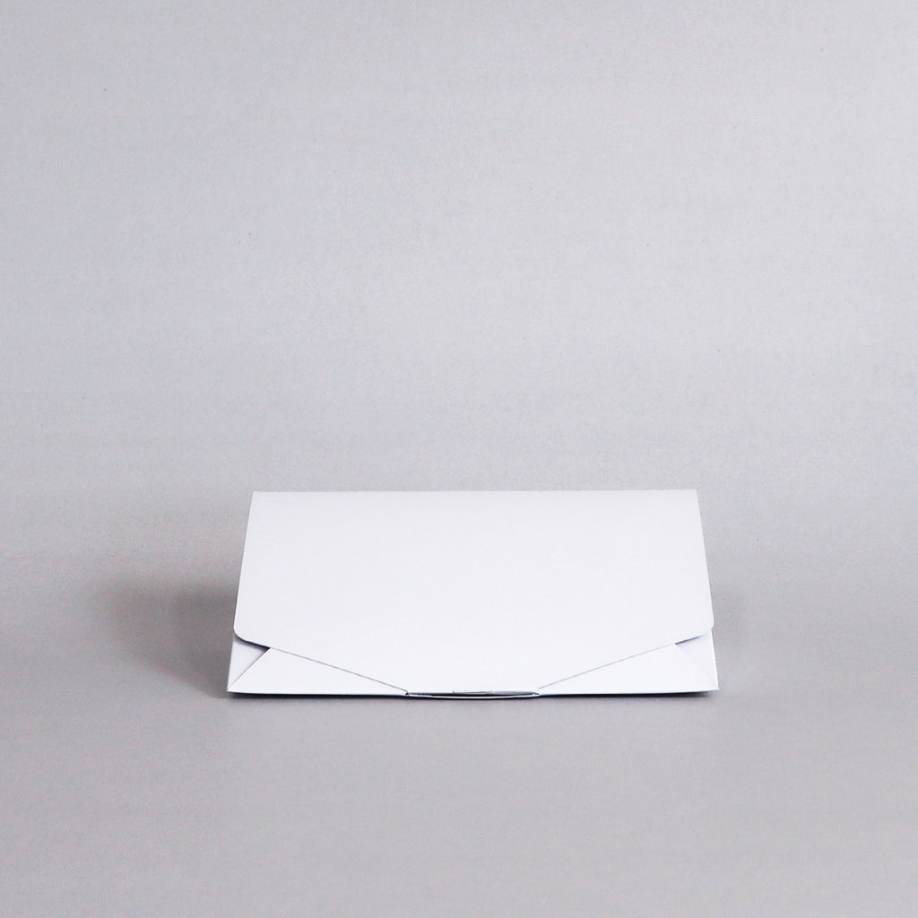 仕切一体型三角ケース