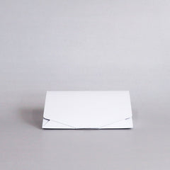 Partition integrated triangular case