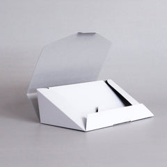 Partition integrated triangular case