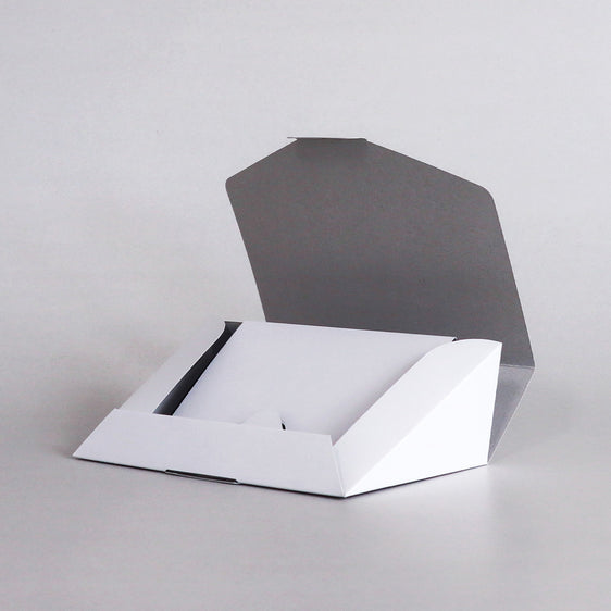 仕切一体型三角ケース