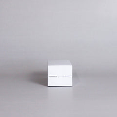 Lid/Medium-integrated bottle case