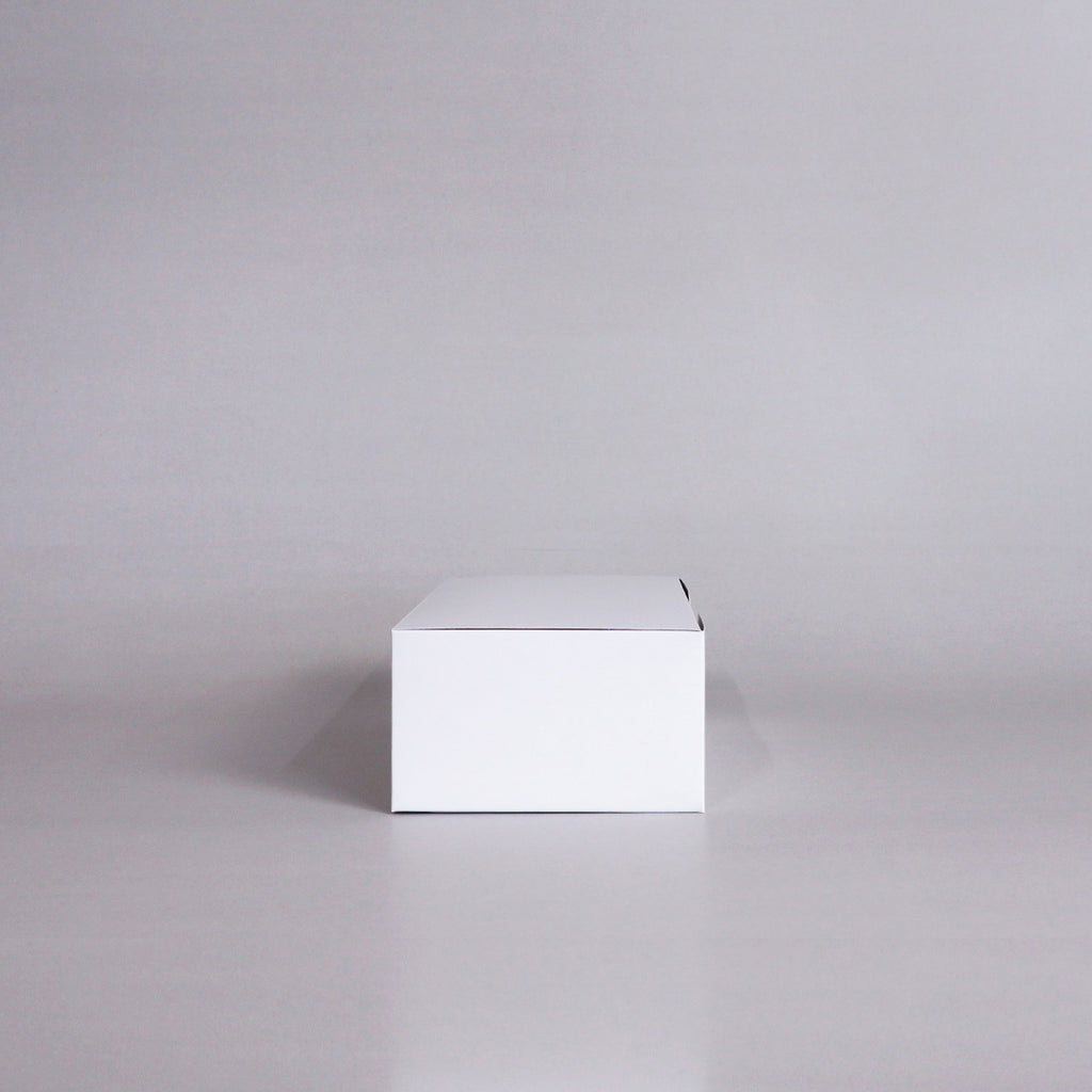 仕切一体型ケース