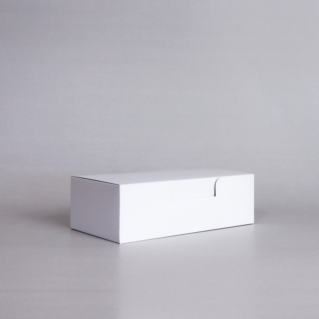 仕切一体型ケース