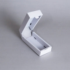 Lid/Medium-integrated bottle case