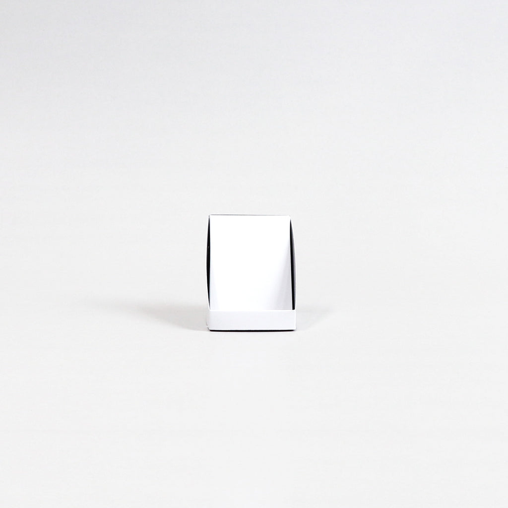 Simple smartphone stand