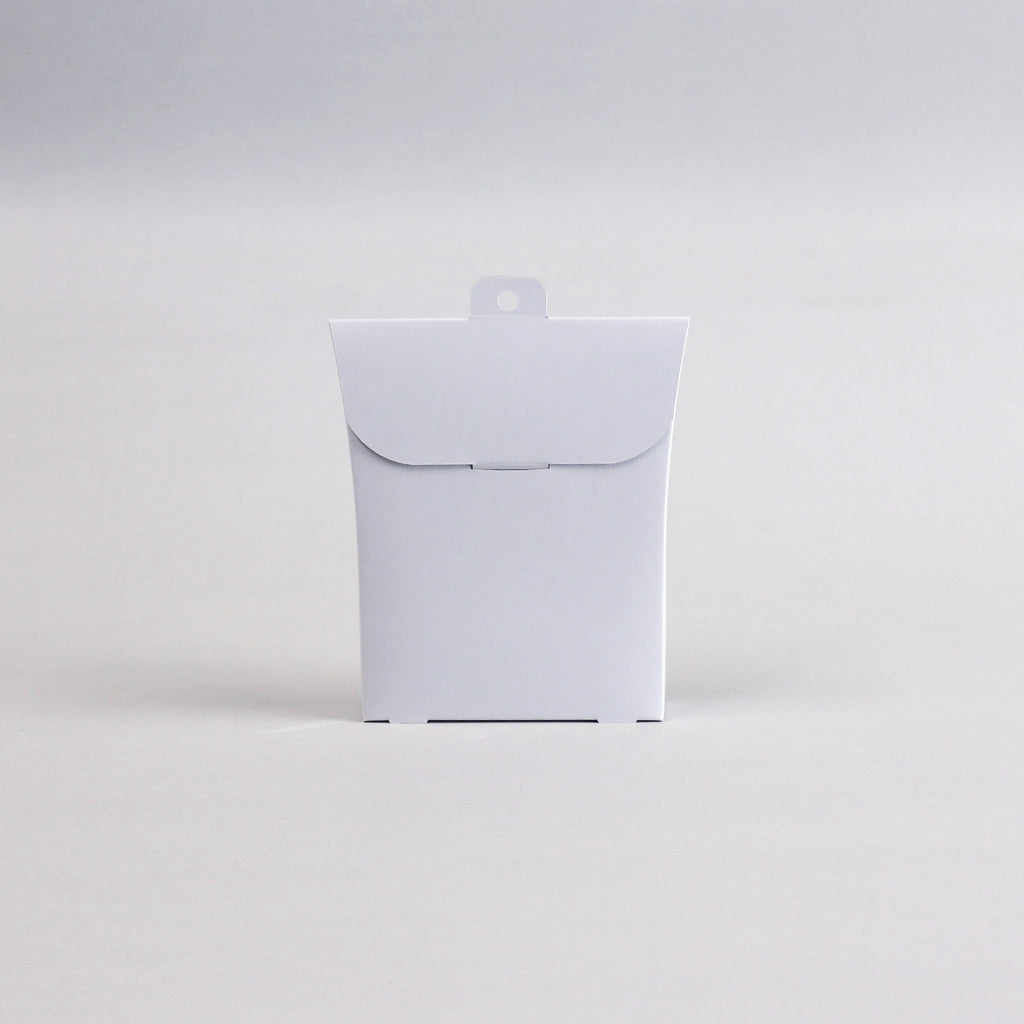 パウチ向け吊り下げケース