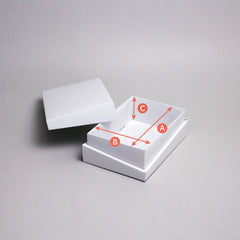 Diagonal box with lid