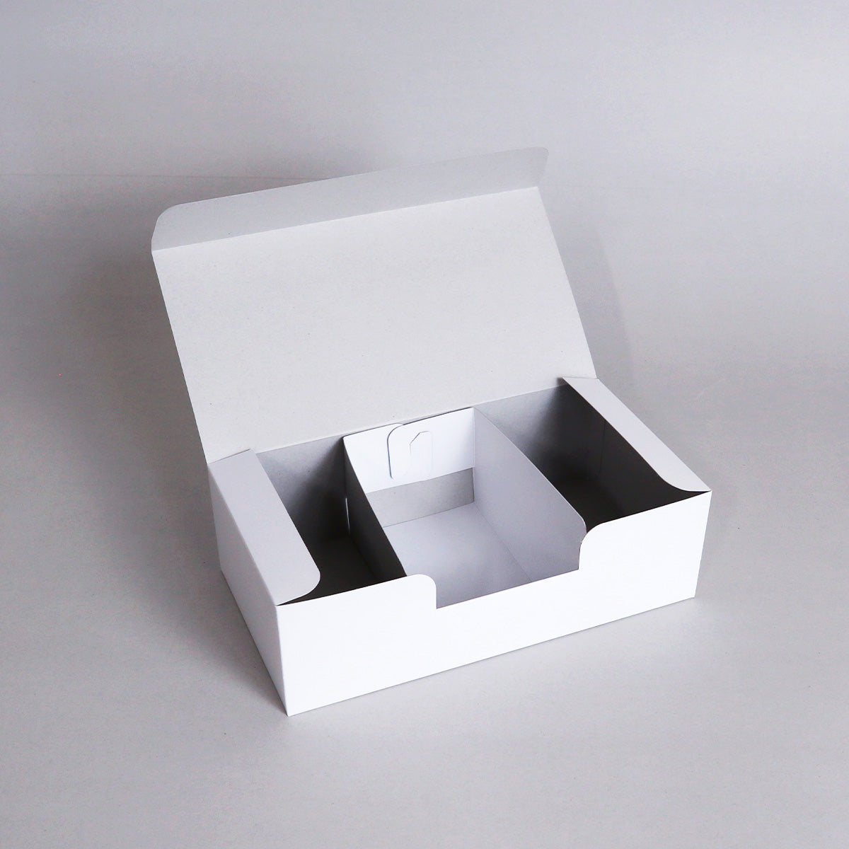 仕切一体型ケース – What a box! -original structural package design-