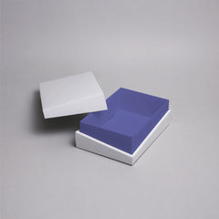 Diagonal box with lid